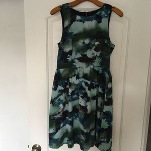 Abstract print, sleeveless, a-line dress